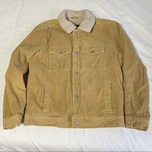 Corduroy Hollister men's large trucker jacket